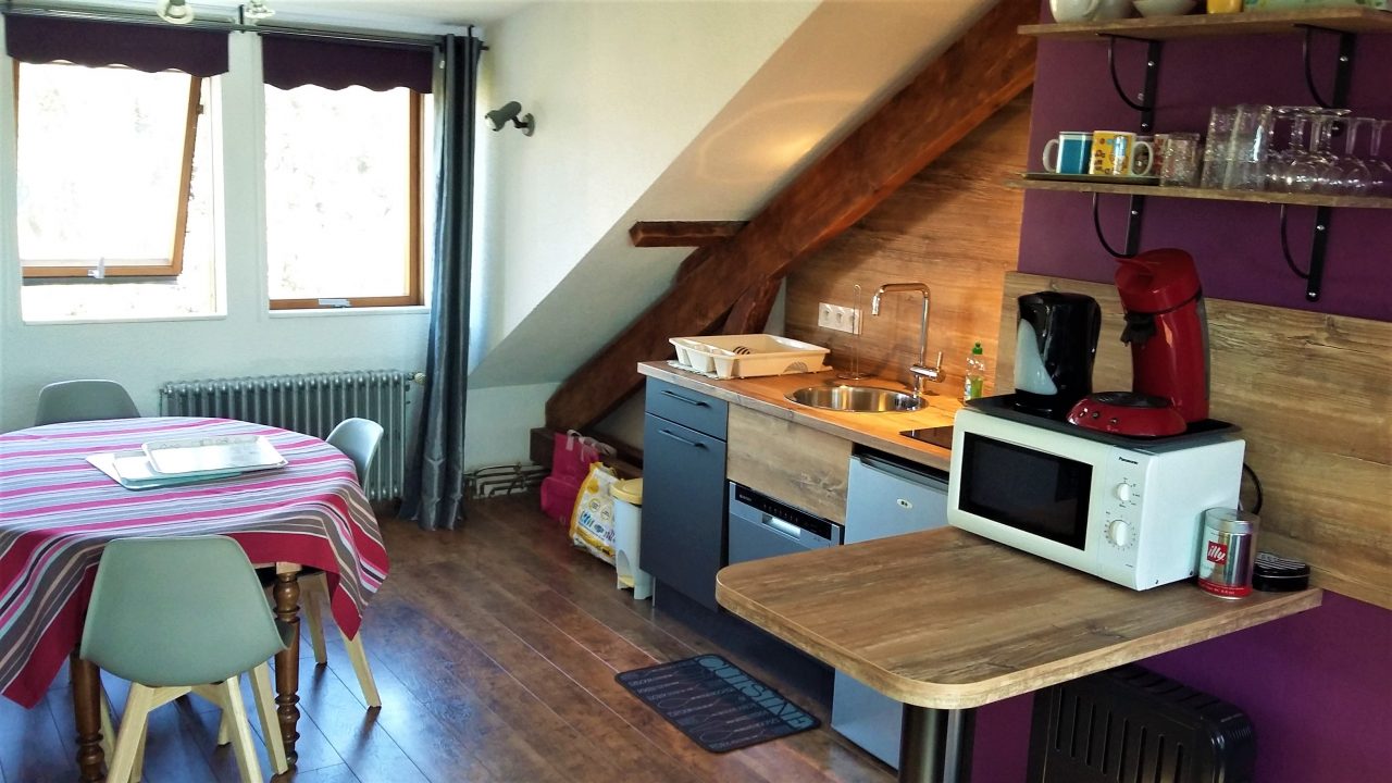 Grenier Loft kitchenette